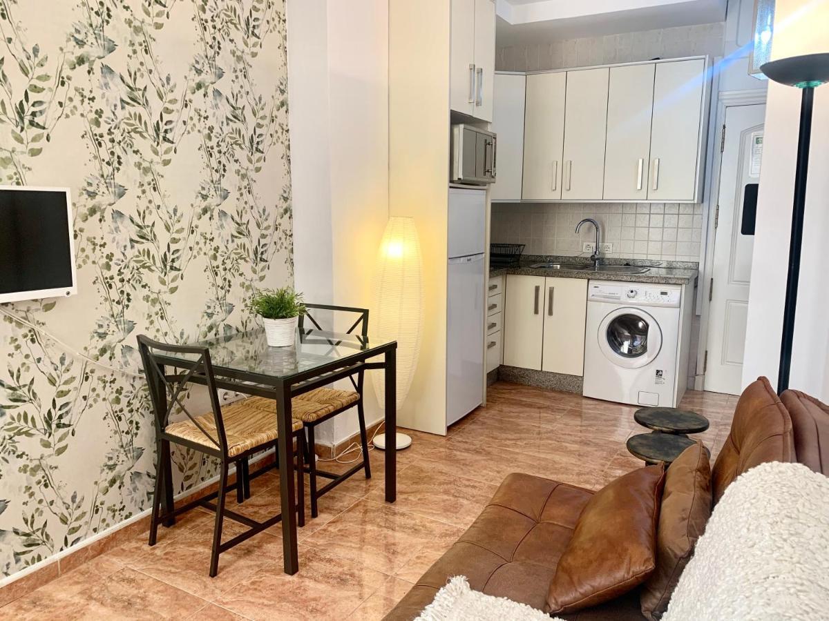 Lyrioshomes Malaga La Merced Centro المظهر الخارجي الصورة